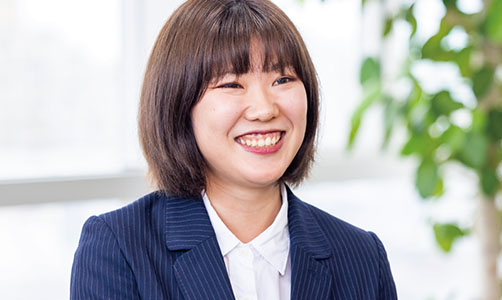 仕事をする様子